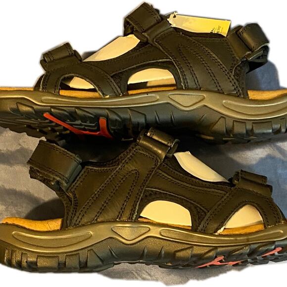 Sandals_&_Flip_Flops